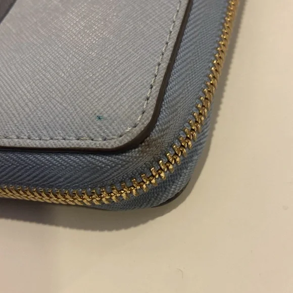 Michael Kors Two Tone Zip Around Wallet/Phone Case *MISSING WRISTLET STRAP* - Picture 9 of 9